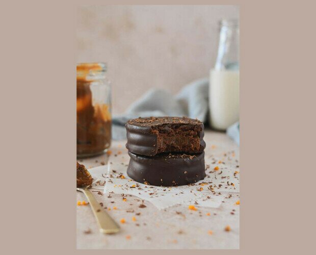 Alfajores de chocolate. Deléitate con nuestros alfajores caseros Mar de placa de chocolate